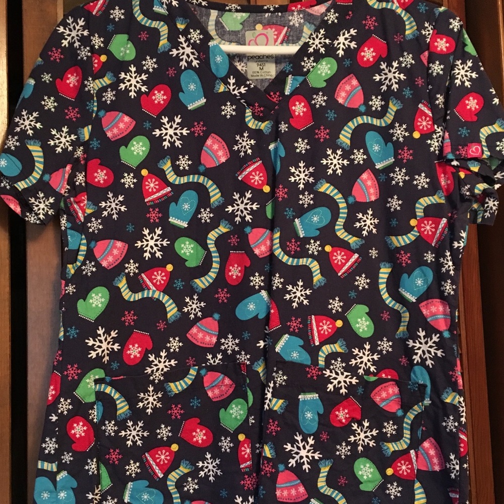 Ladies Peaches Scrub Top